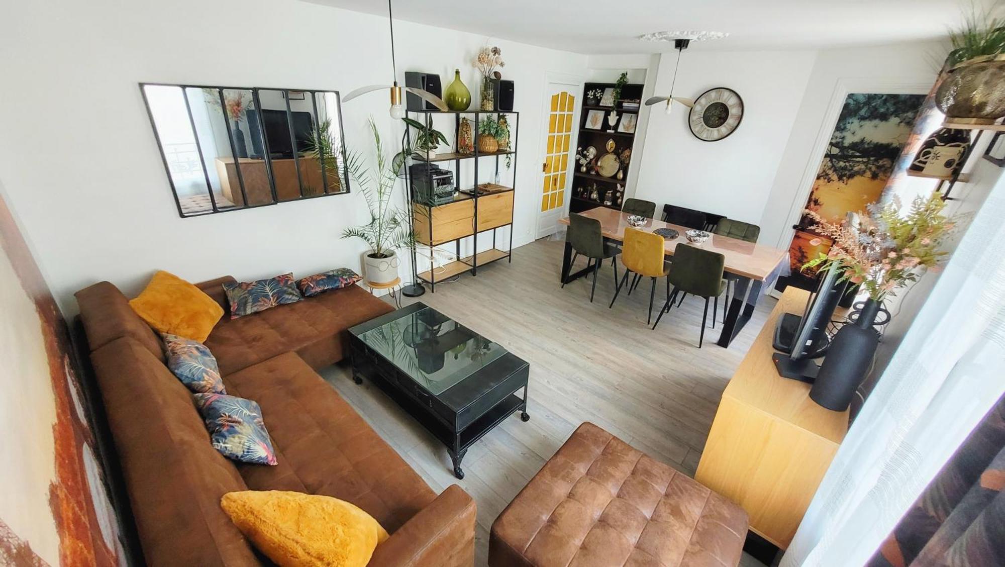 Apartment Familial Refait A Neuf Centre 20eme Paris