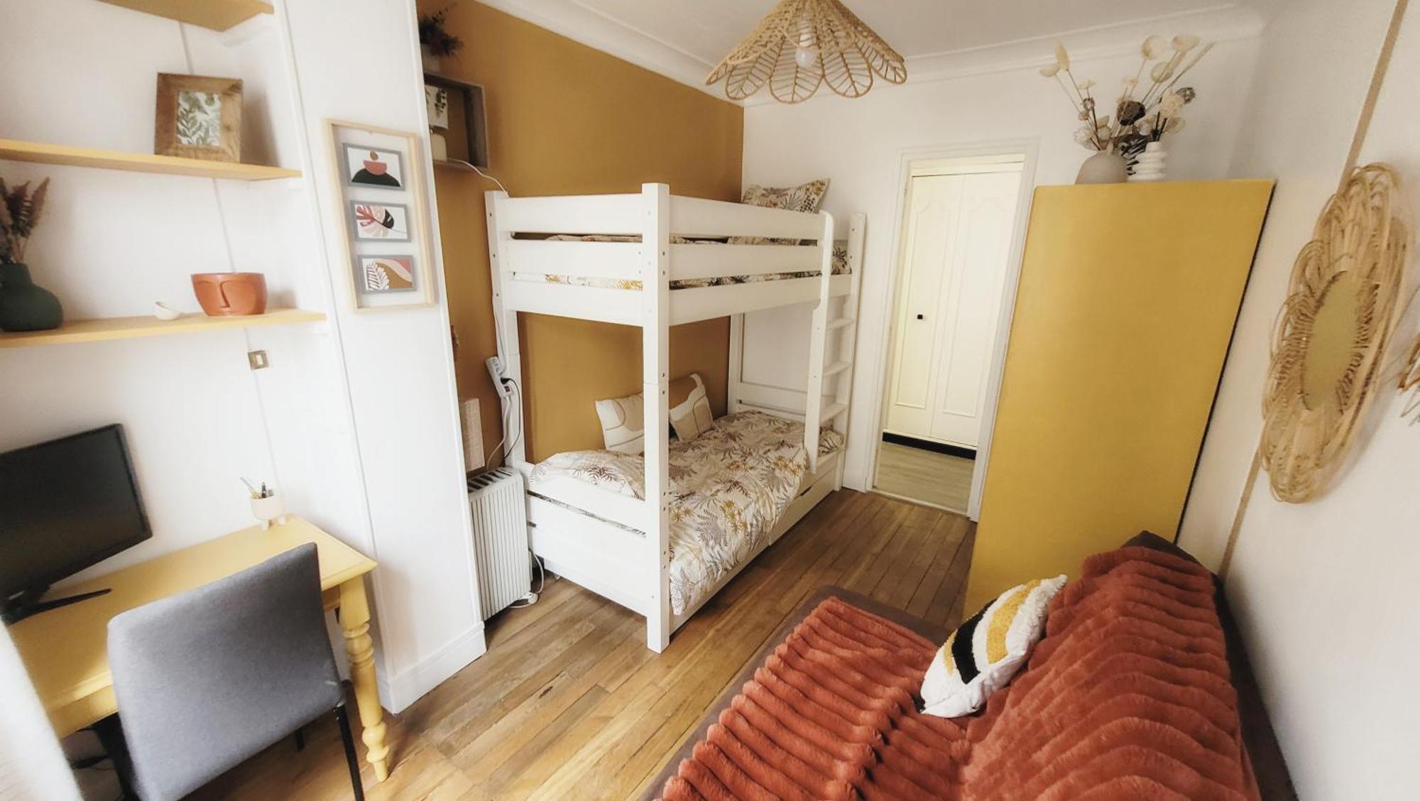 Familial Refait A Neuf Centre 20eme Apartment Paris